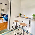 Voyage Au Calme A 10 Minutes Du Centre Avec Parking Inclus Et Fibre, Ideal Solo Et Pro Apartment *