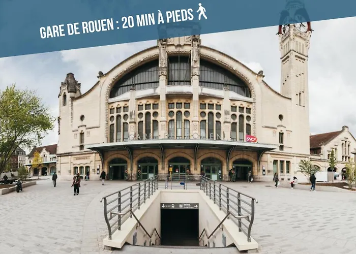 Appartement Voyage Au Calme à 10 Minutes Du Centre Avec Parking Inclus Et Fibre, Idéal Solo Et Pro